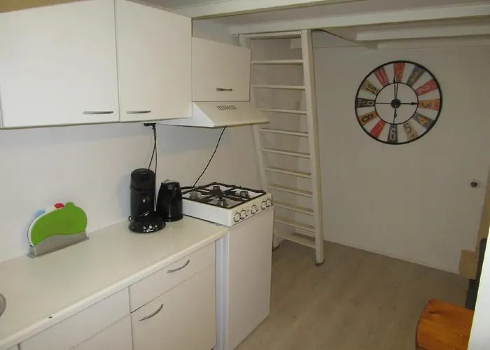 Holiday Emmastraat *