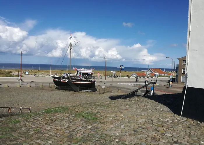 Holiday Emmastraat *